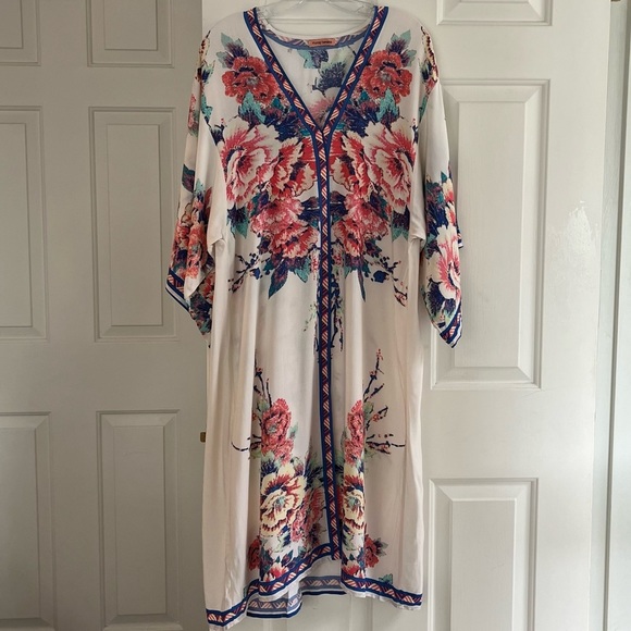 Flying TOMATO Floral Kimono Sleeve Kaftan Dress Size M/L - Picture 1 of 14